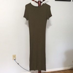 Short-Sleeved Green Maxi Dress